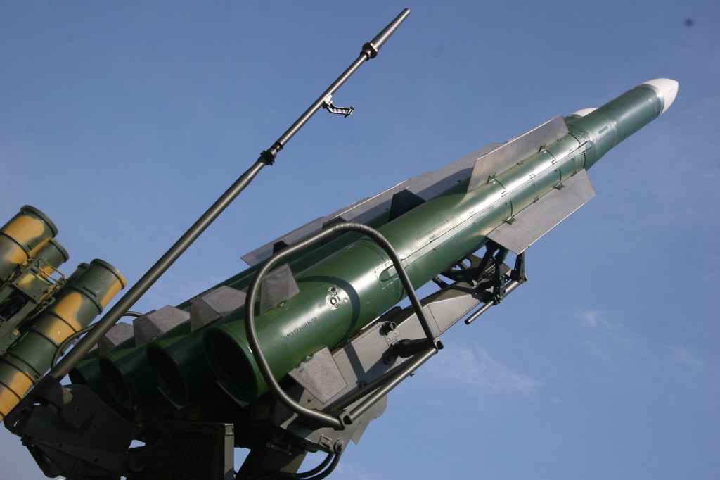 9M317_surface-to-air_missile_of_Buk-M2E