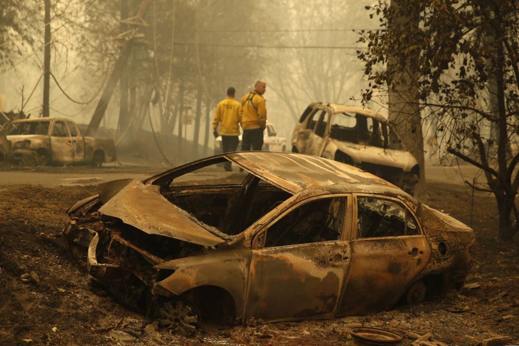 How did these vehicles burn up in the Cali. fires when trees nearby ...